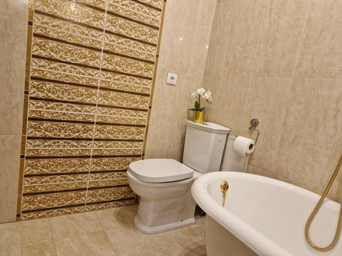 Lovely Apartment In Tallinn Old Town ภายนอก รูปภาพ