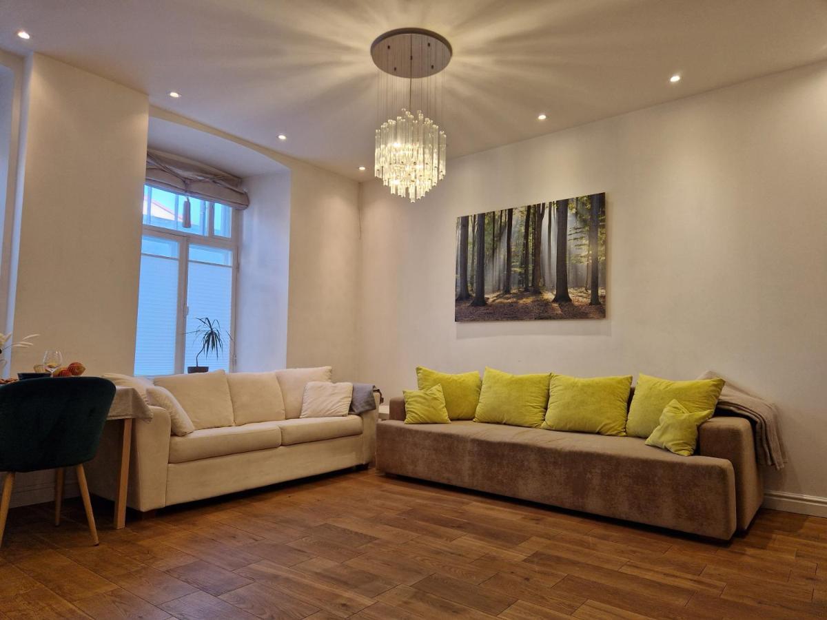 Lovely Apartment In Tallinn Old Town ภายนอก รูปภาพ