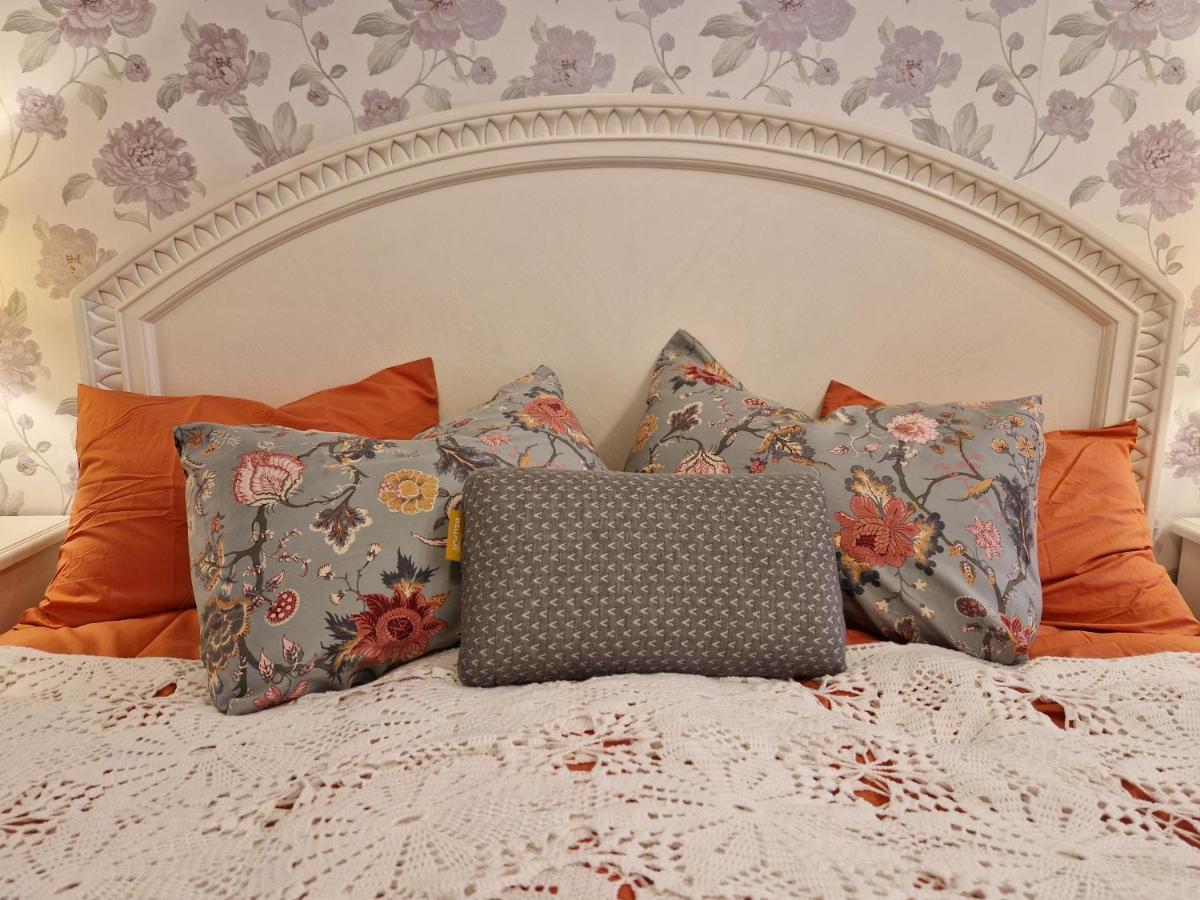 Lovely Apartment In Tallinn Old Town ภายนอก รูปภาพ